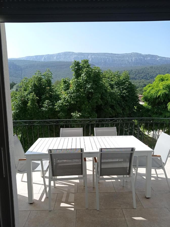 La Maison De Papou La Vigne A Nans Les Pins 83860 מראה חיצוני תמונה