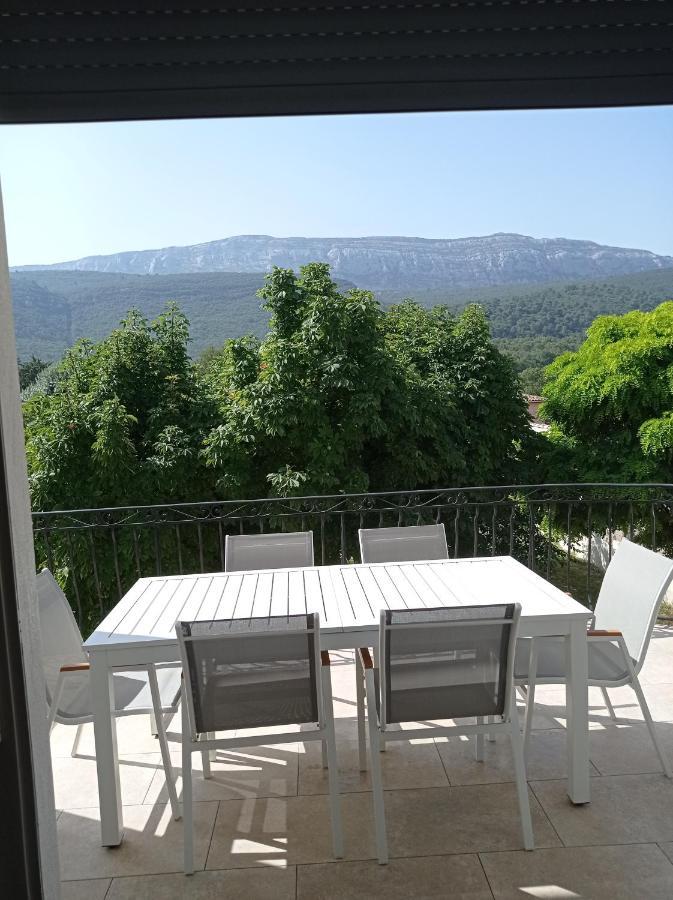La Maison De Papou La Vigne A Nans Les Pins 83860 מראה חיצוני תמונה